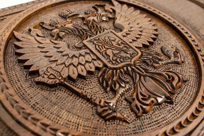 Carved backgammon from beech "Coat of Arms of the Russian Federation 1"