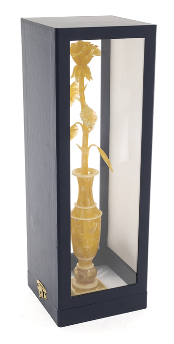 Amber souvenir "Vase with a rose"