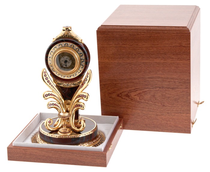 Fantasy table clock jasper, Zlatoust