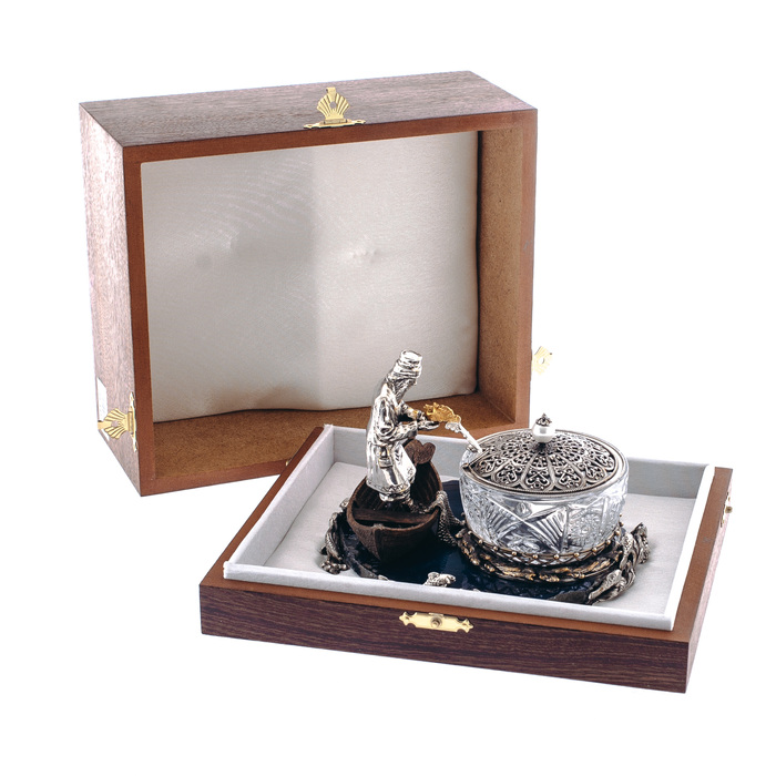 Caviar bowl "Old man with a seine" Zlatoust, silvering
