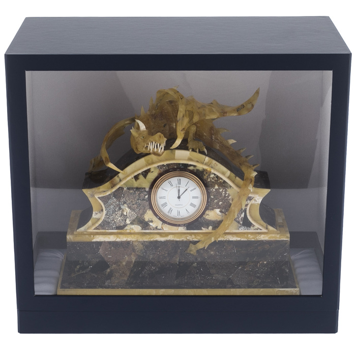 Watch made of amber "Dragon"