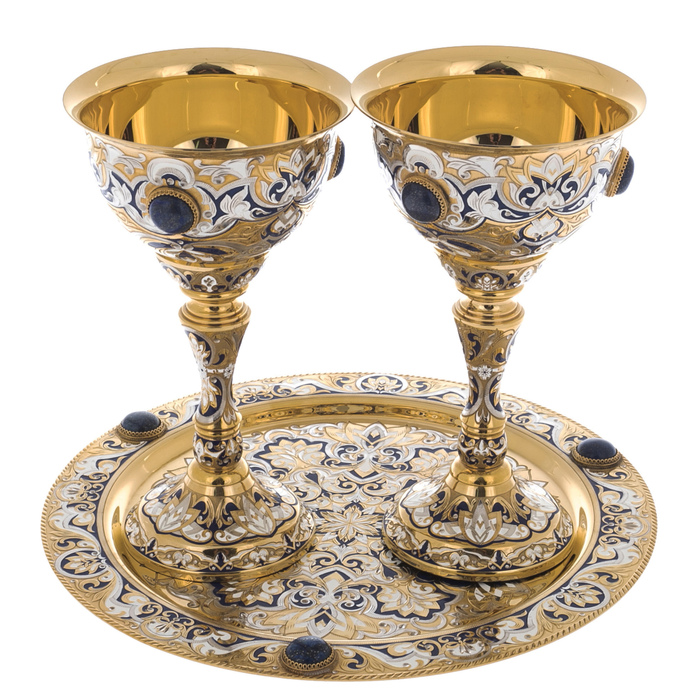 A set of cups on a platter, with lapis lazuli, Zlatoust