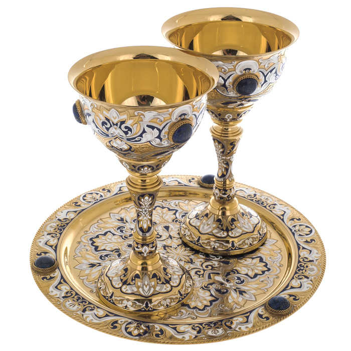 A set of cups on a platter, with lapis lazuli, Zlatoust