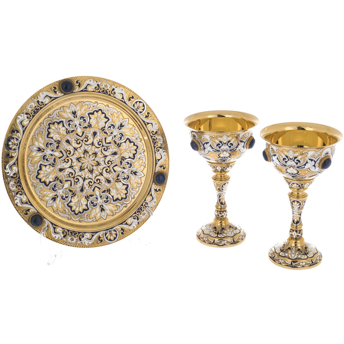 A set of cups on a platter, with lapis lazuli, Zlatoust