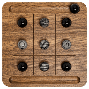 The board game Tic Tac Toe "Picasso"