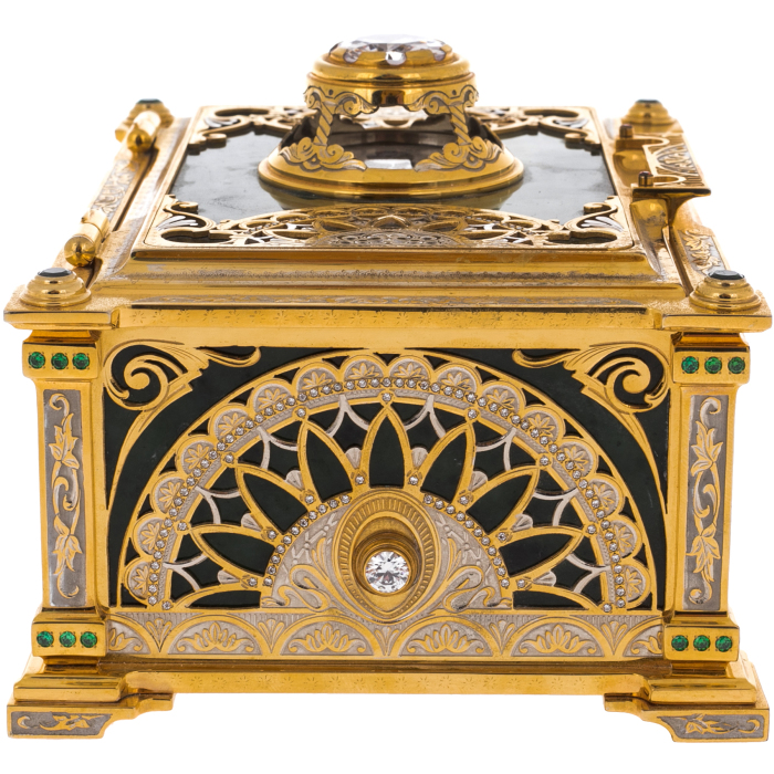 Jade casket "Tenderness" with rock crystal, Zlatoust