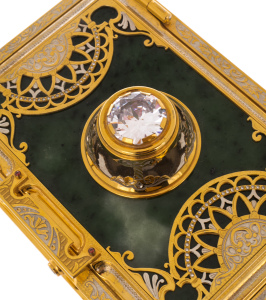 Jade casket "Tenderness" with rock crystal, Zlatoust