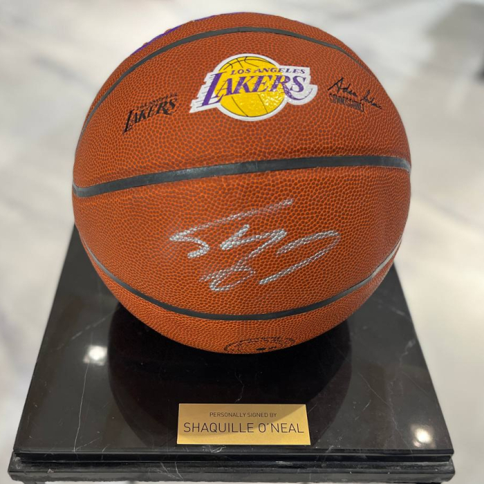 Shaquille O'Neal autographed basketball, black marble