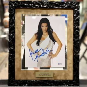 Autographed photo of model and actress Kim Kardashian