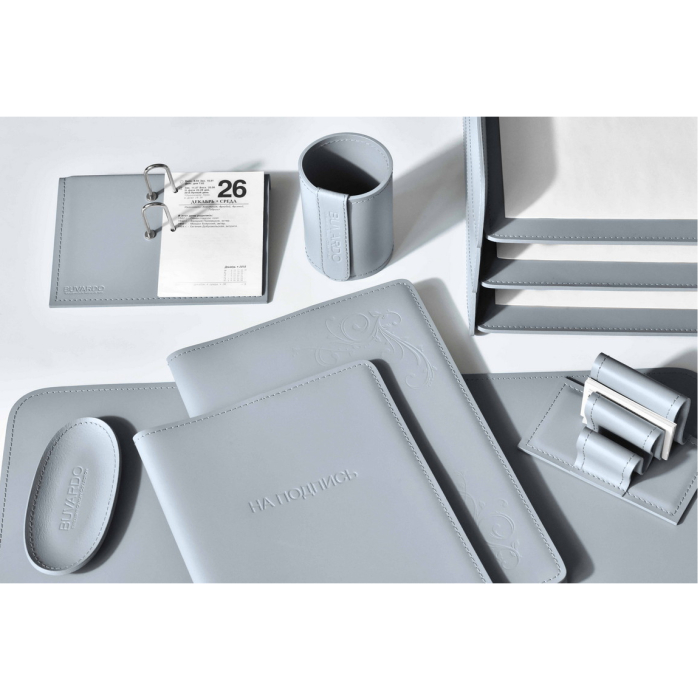 Table set "Business Cuoietto" grey, 17 pieces