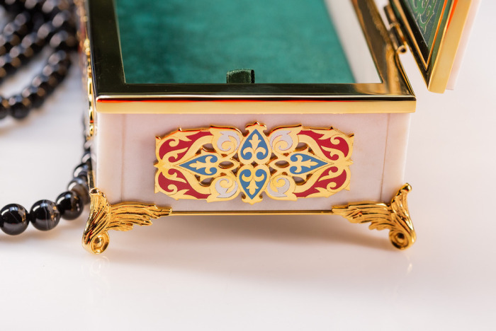 Oriental rosary box made of marble, Zlatoust