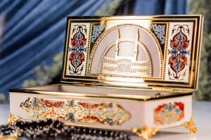 Oriental rosary box made of marble, Zlatoust