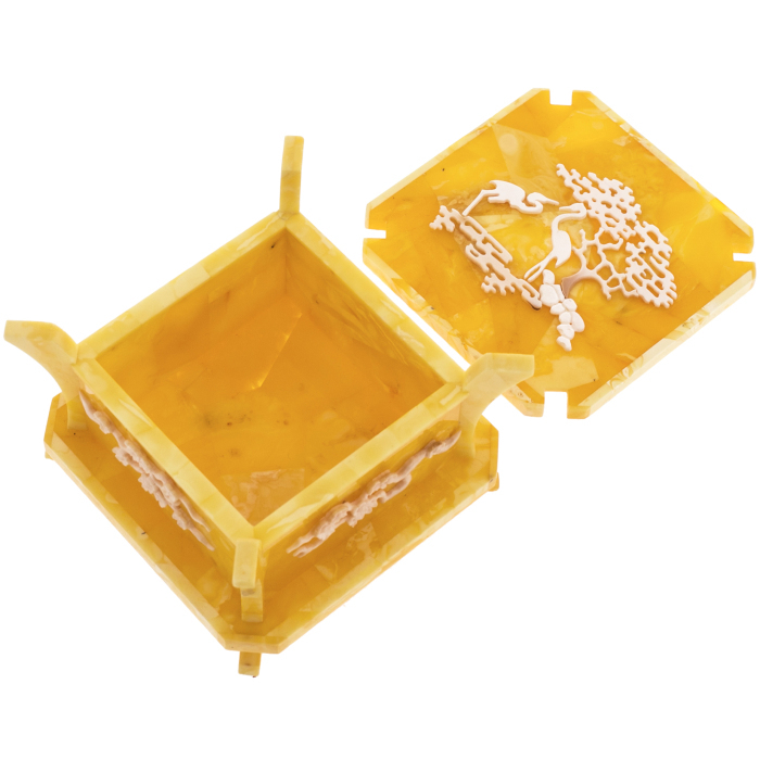 Amber casket "Oriental motif"