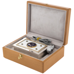 Silver casket-bag for the Koran