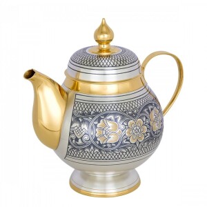 Серебряный чайник