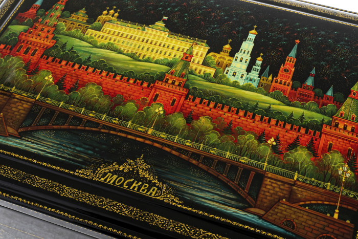 Шкатулка большая "Москва" Воронин, Палех