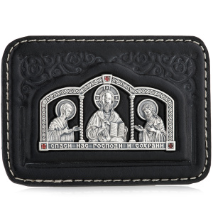 Travel icon on leather "Defender" with a silver overlay