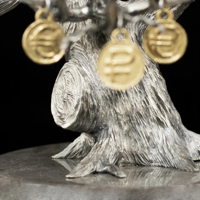 Sculpture "Money Tree"