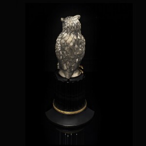 Sculpture "Wise Owl"