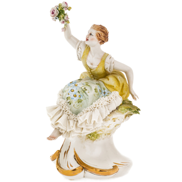Porcelain statuette "Young lady with flowers"