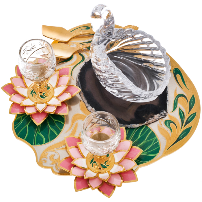 Caviar on agate "Swan" Zlatoust