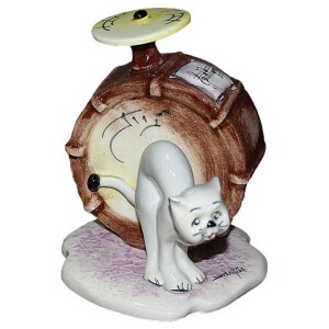 Скульптура"Кошка и барабан"