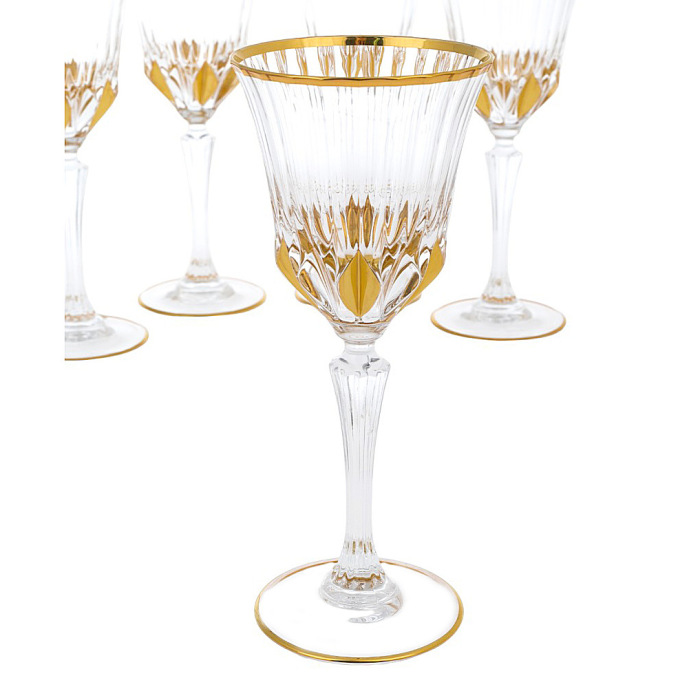 A set of gilded wine glasses for 6 people