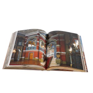 Подарочная книга "Московский Кремль" на двух языках, в коробе