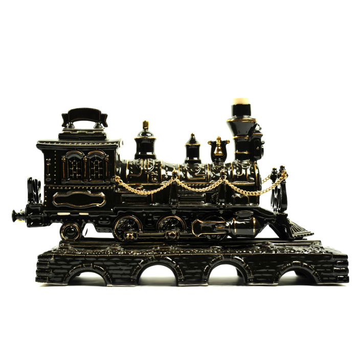The "Steam Locomotive" damask is black and gold