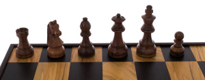 Walnut chess "Manopoulos"
