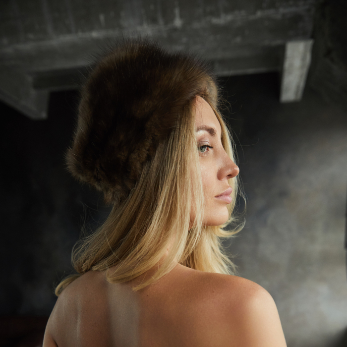 Women's headdress "Boyarka" made of sable fur