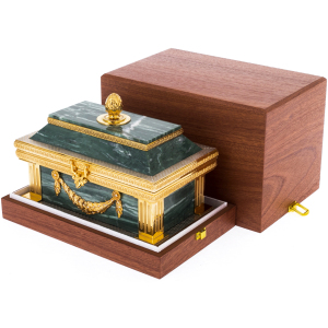 Box made of ophicalcite "Artichoke"