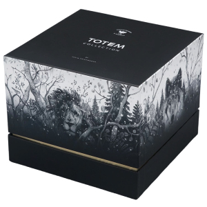 Bone china box "Idyll" with the pattern "Totem. The Lion"