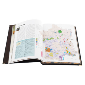 Книга в кожаном переплете "Вино. Атлас мира" в коробе