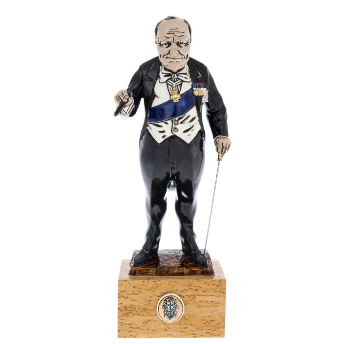 Statuette made of porcelain and Karelian birch "Winston Churchill"