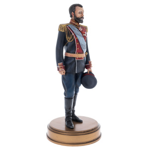 Statuette made of solid alder "Nicholas II" from the collection "History of the Russian State"
