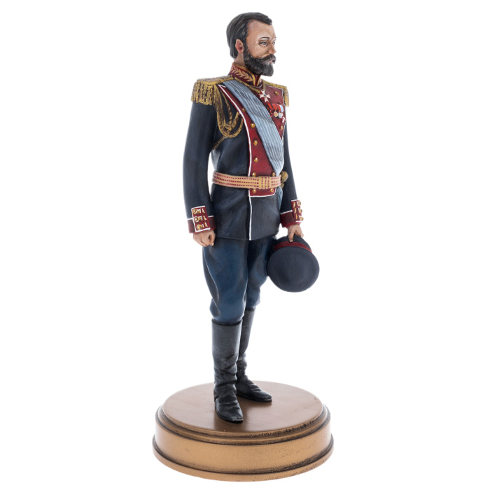 Statuette made of solid alder "Nicholas II" from the collection "History of the Russian State"