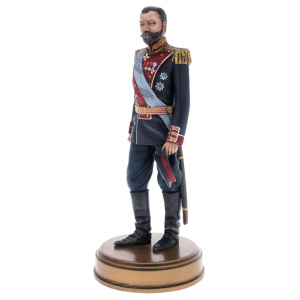 Statuette made of solid alder "Nicholas II" from the collection "History of the Russian State"