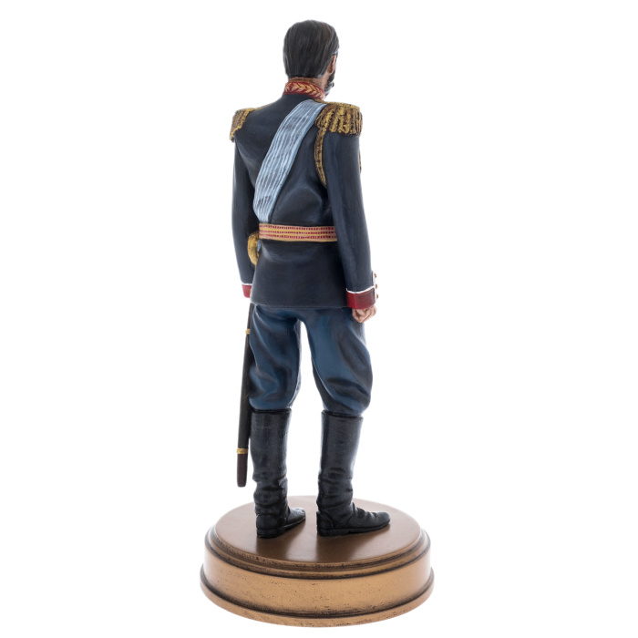 Statuette made of solid alder "Nicholas II" from the collection "History of the Russian State"