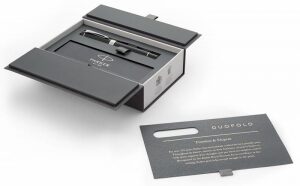 Fountain pen "Duofold" Centennial Black CT F
